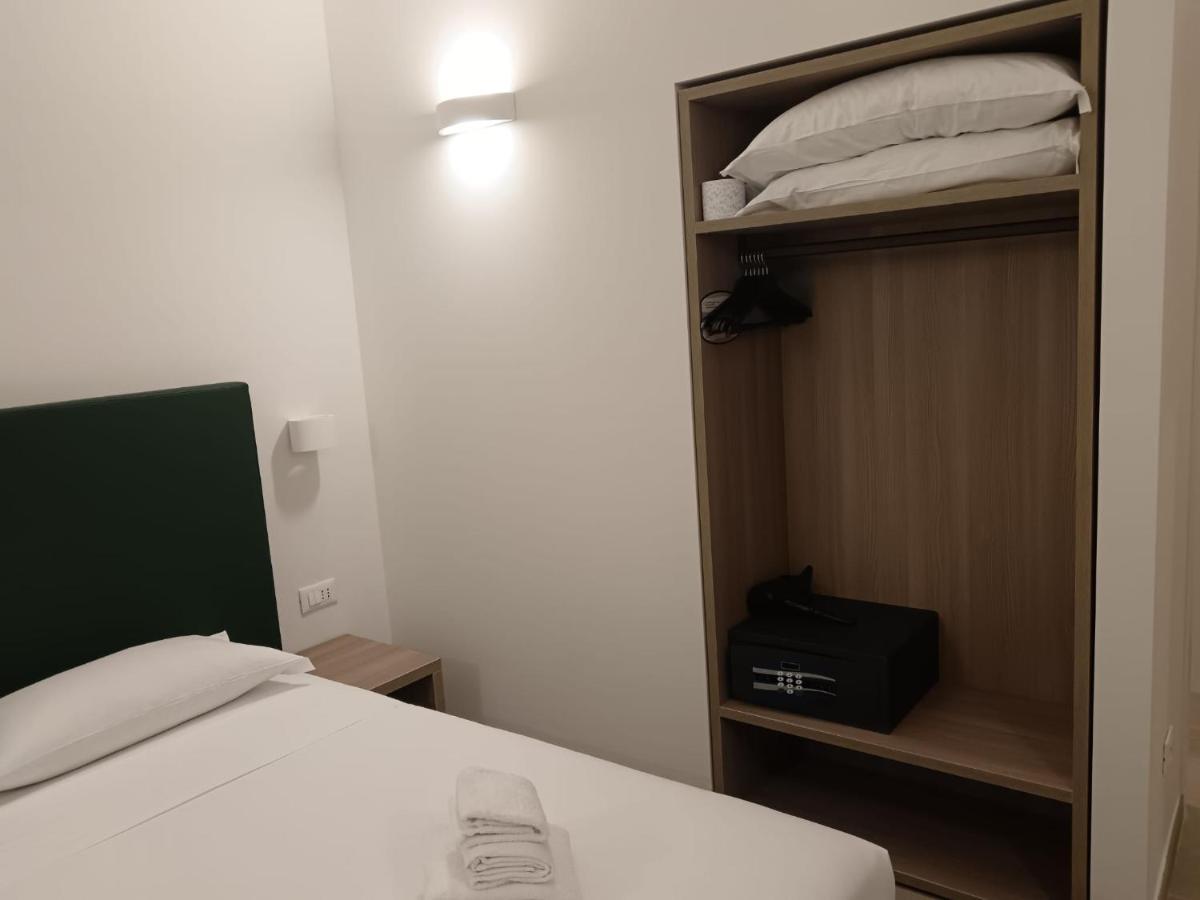 Bertiera Rooms Болонья Экстерьер фото
